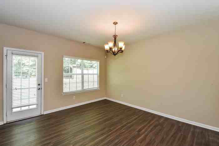 7775 Shertall St - Photo 4 of 16