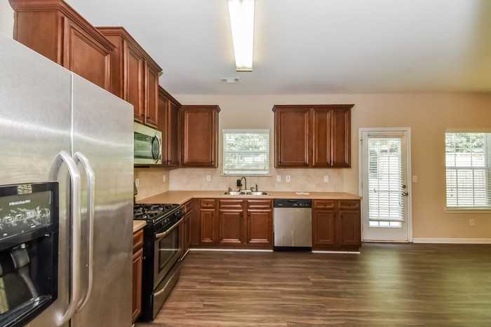 7775 Shertall St - Photo 7 of 16