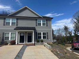 featured image of 769 Hillside St