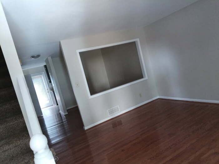 17 Holly Downs Ct Nw - Photo 3 of 10