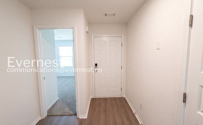 15 Vineyard Dr - Photo 3 of 41