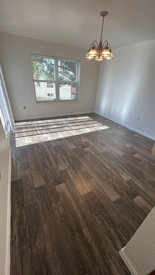 1201 Dakota Dr - Photo 2 of 7