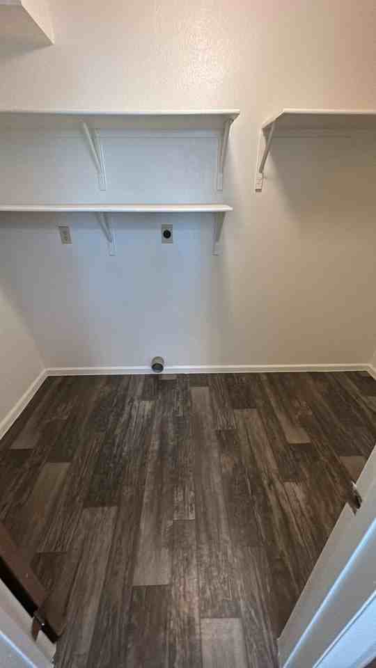 1201 Dakota Dr - Photo 7 of 7