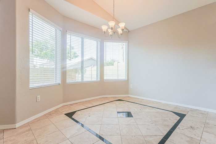 4605 E Douglas Ave - Photo 7 of 17