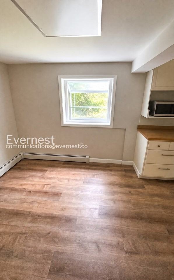 4508 Hawk Ct - Photo 4 of 16