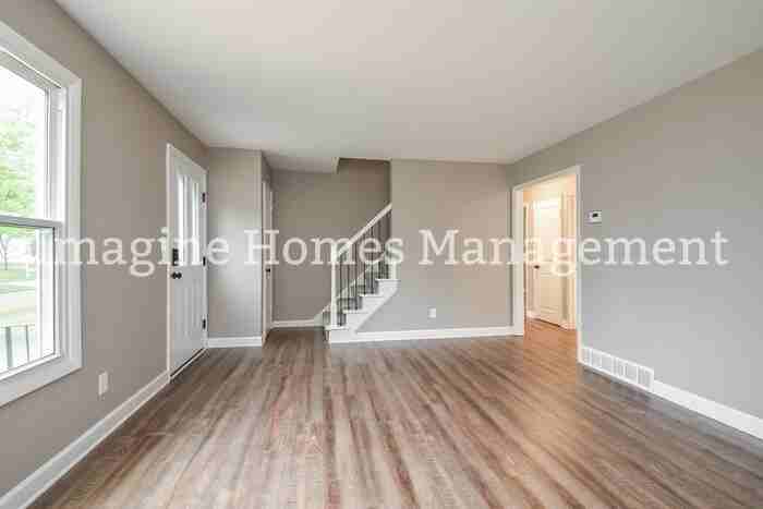 33785 Baldwin Rd - Photo 3 of 15