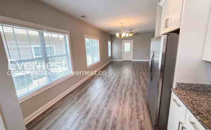 5322 Roosevelt Rd - Photo 5 of 36