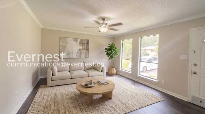 4815 Vise Rd - Photo 3 of 37
