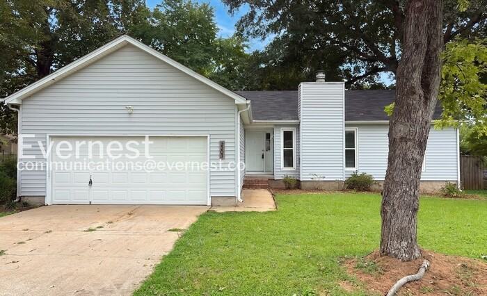 2203 Southpark Blvd Sw - Photo 2 of 28