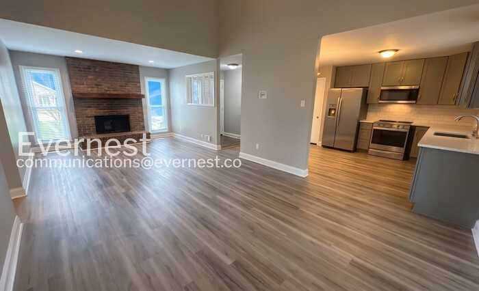 2203 Southpark Blvd Sw - Photo 4 of 28