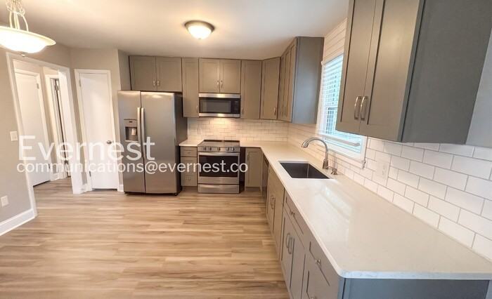 2203 Southpark Blvd Sw - Photo 5 of 28