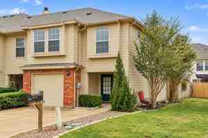 featured image of 3933 Fernando Dr