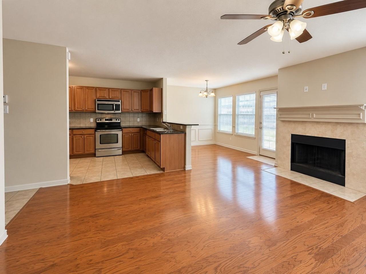 3933 Fernando Dr - Photo 2 of 21