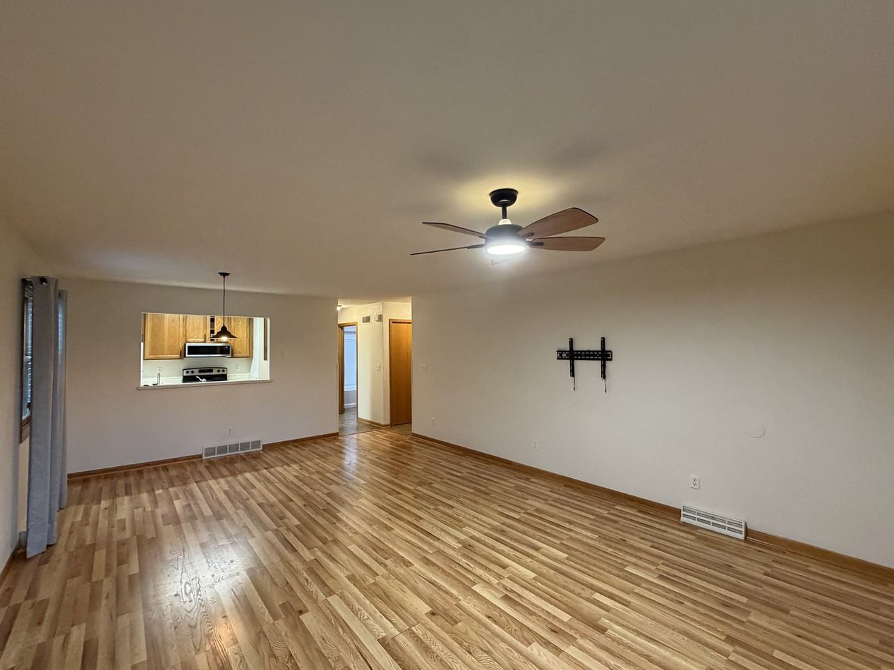 2804 Carrousel Ln #2804 - Photo 3 of 16