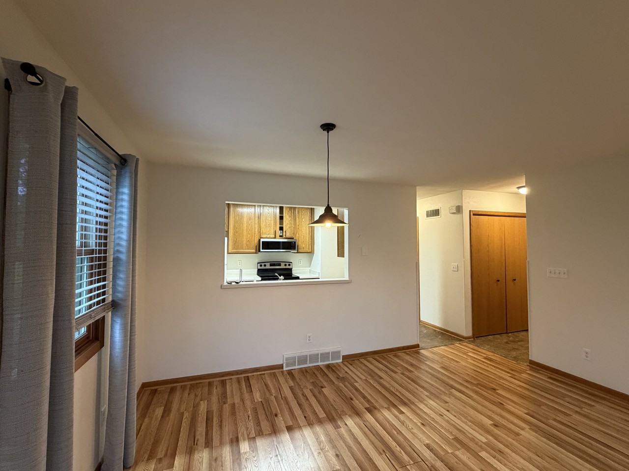2804 Carrousel Ln #2804 - Photo 6 of 16
