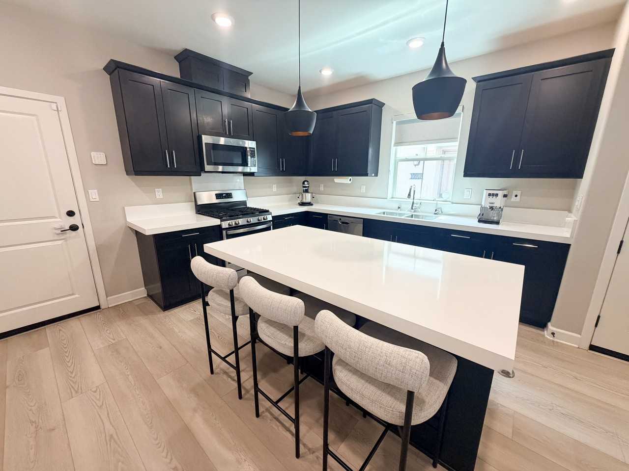 10920 Jericho Way - Photo 2 of 30
