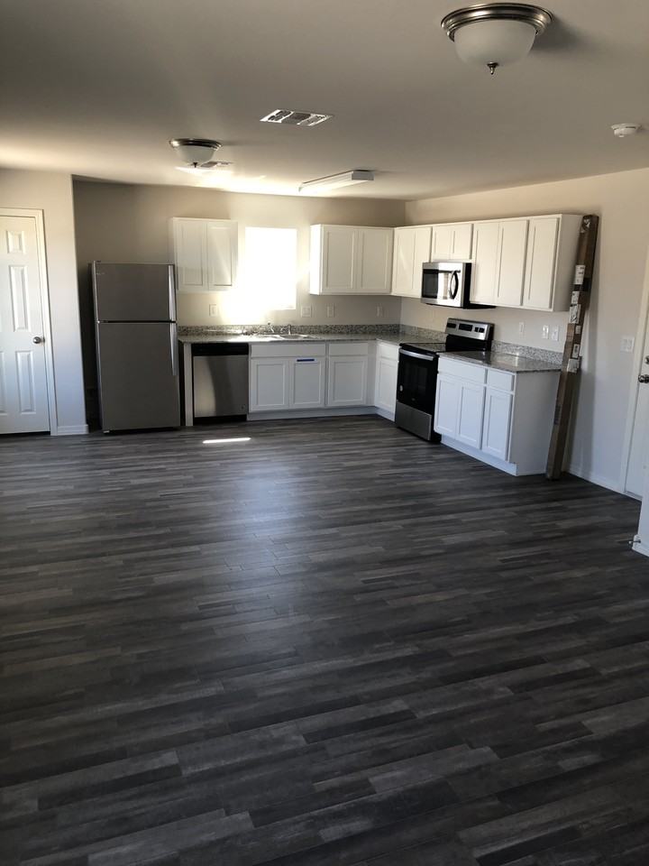 1628 Paige Dr #NA - Photo 2 of 13
