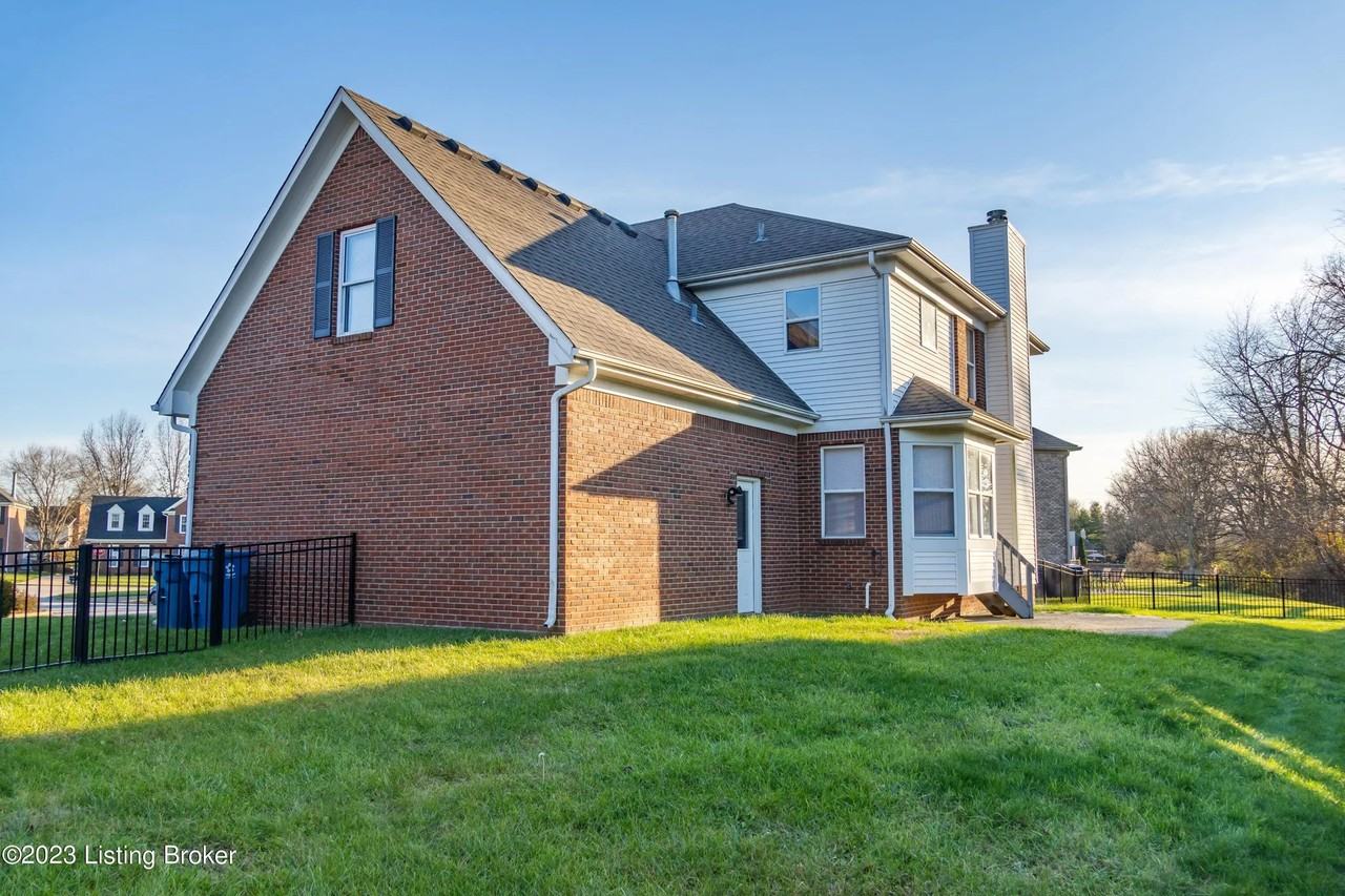 13400 Sapling Spring Pl #NA - Photo 7 of 44