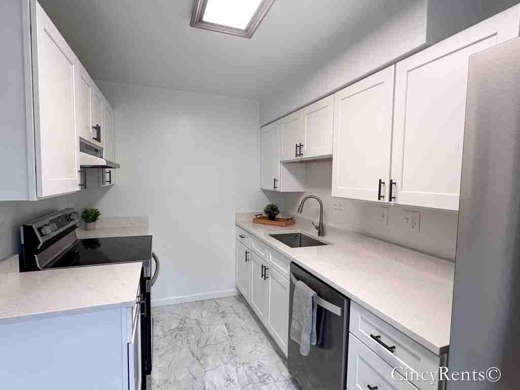 1295 Herlin Pl #4 - Photo 7 of 16