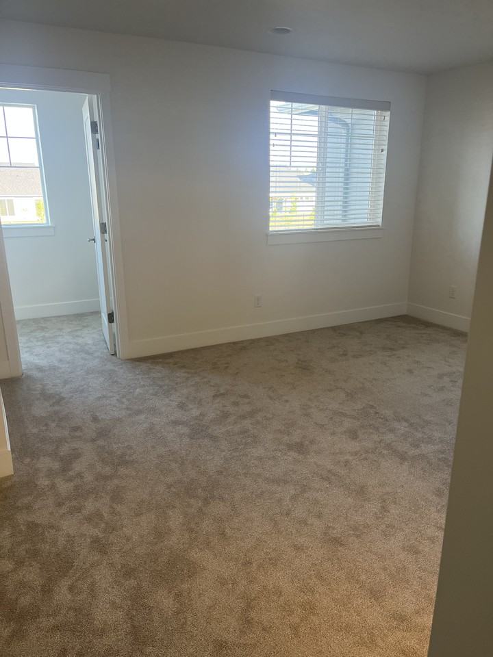 3737 Eagle Rd #TH - Photo 6 of 13