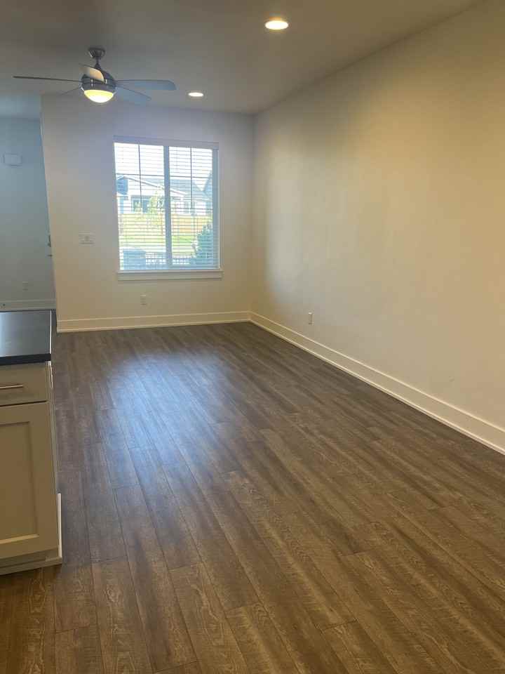 3737 Eagle Rd #TH - Photo 7 of 13