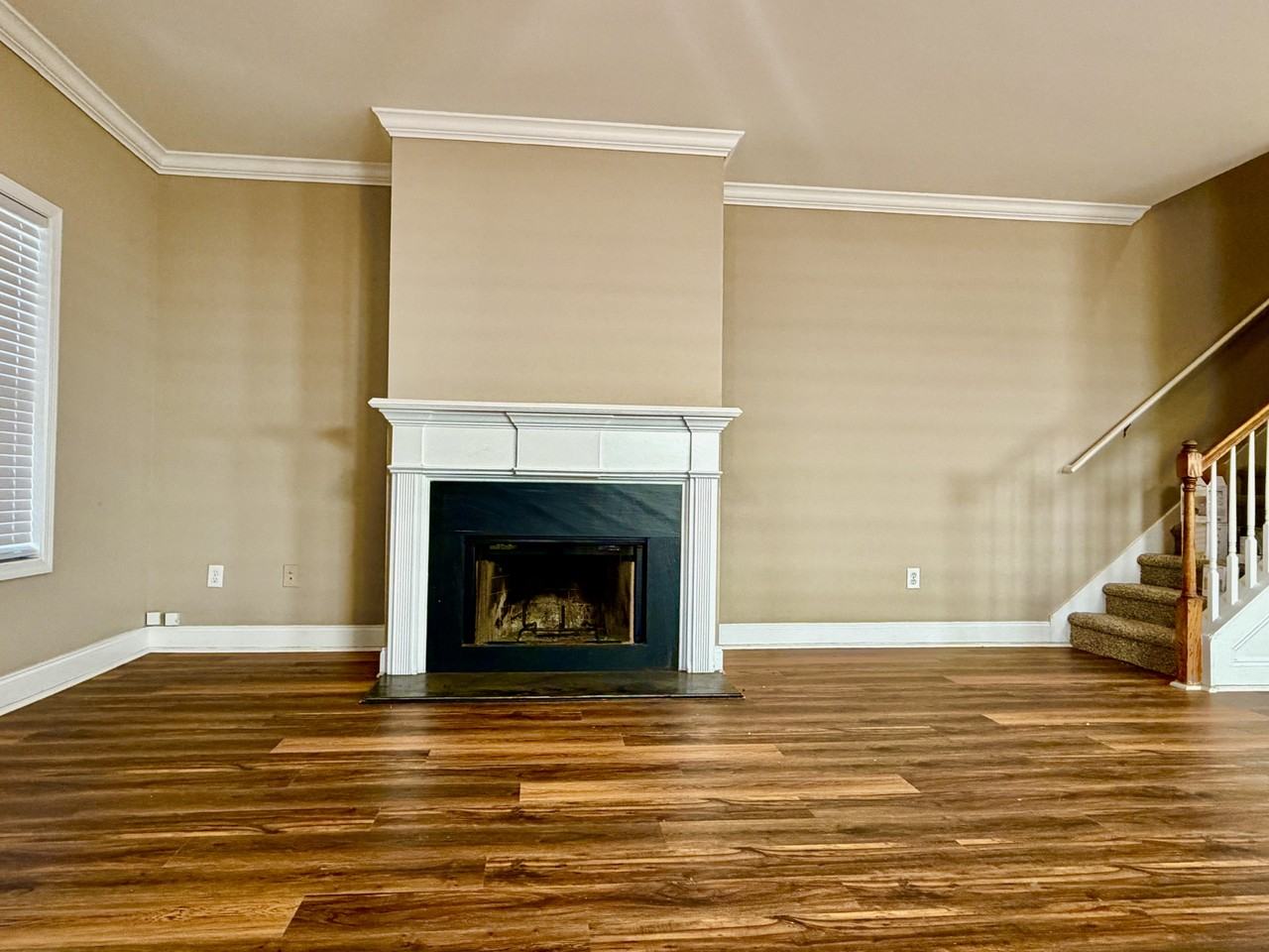 236 Wiltshire Dr #NA - Photo 3 of 23