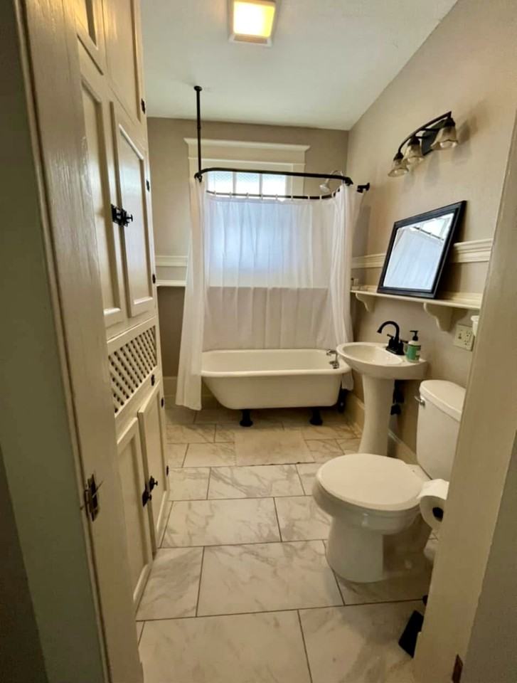 210 Jefferson Ave #NA - Photo 6 of 20