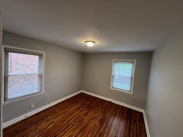 1566 Northwest Blvd #4 - Photo 3 of 13