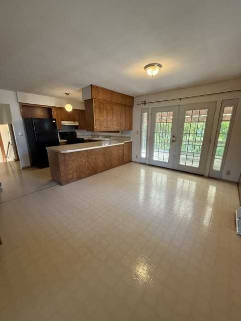 628 Johanna Ave #NA - Photo 4 of 16
