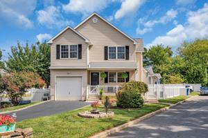 featured image of 4 Wood Ave #NA