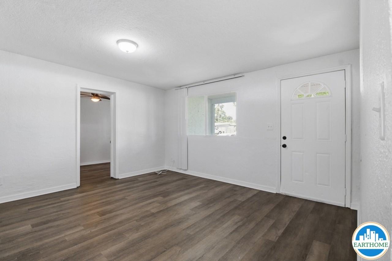 5360 96th Ter N #NA - Photo 5 of 27