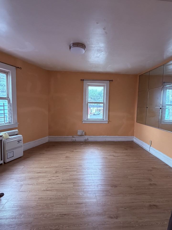 1286 Liberty Ave #2 - Photo 5 of 8