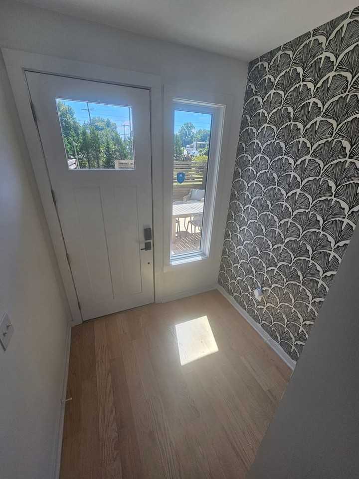 2717 Shenandoah Ave - Photo 4 of 31