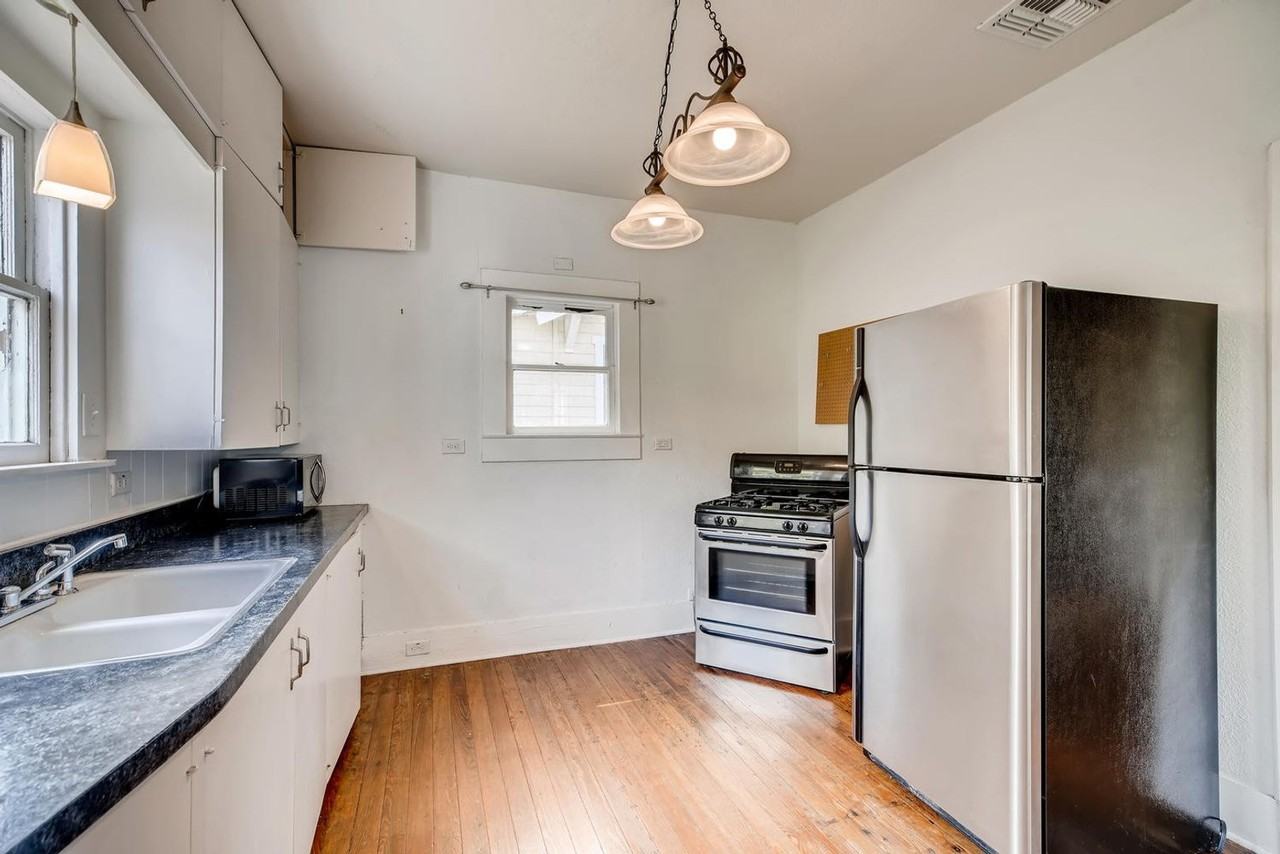 826 W Mulberry Ave - Photo 4 of 11