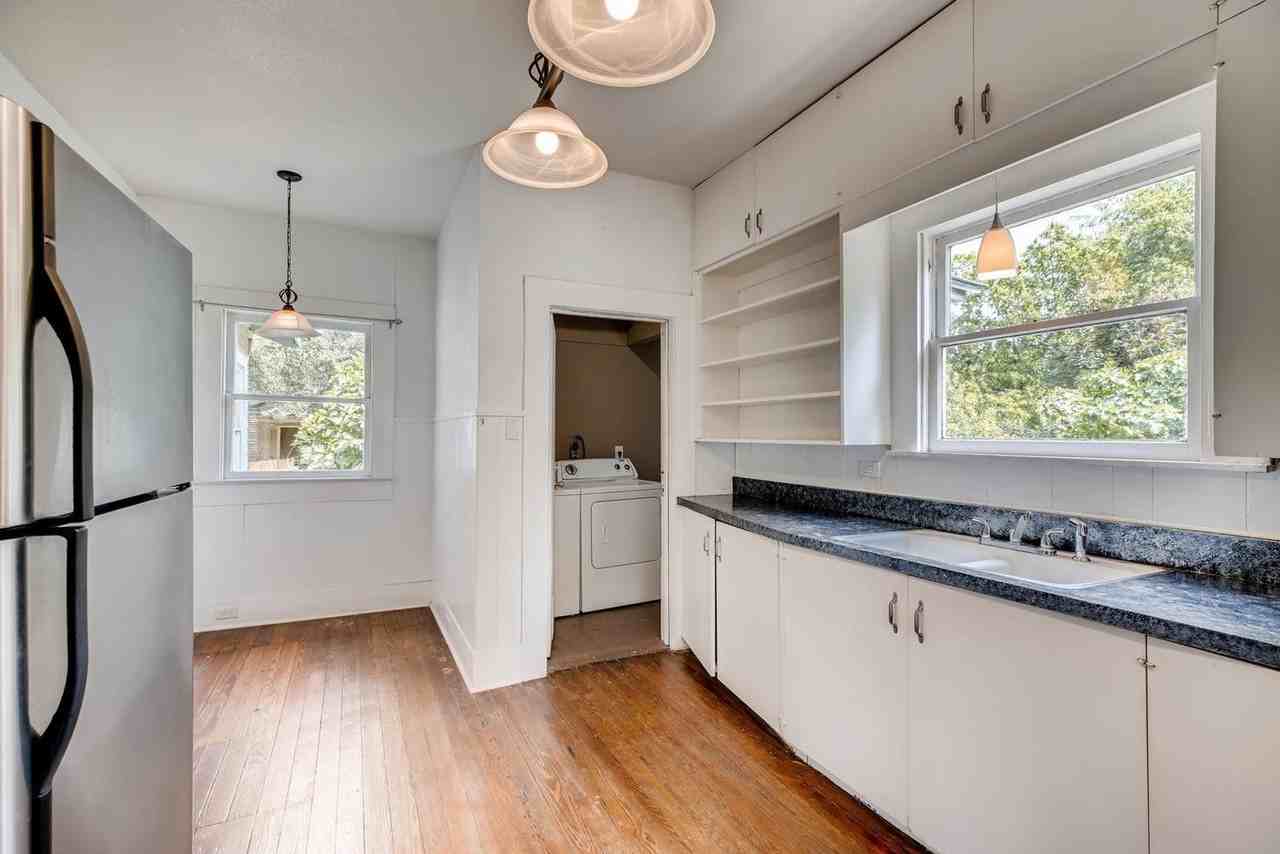 826 W Mulberry Ave - Photo 5 of 11