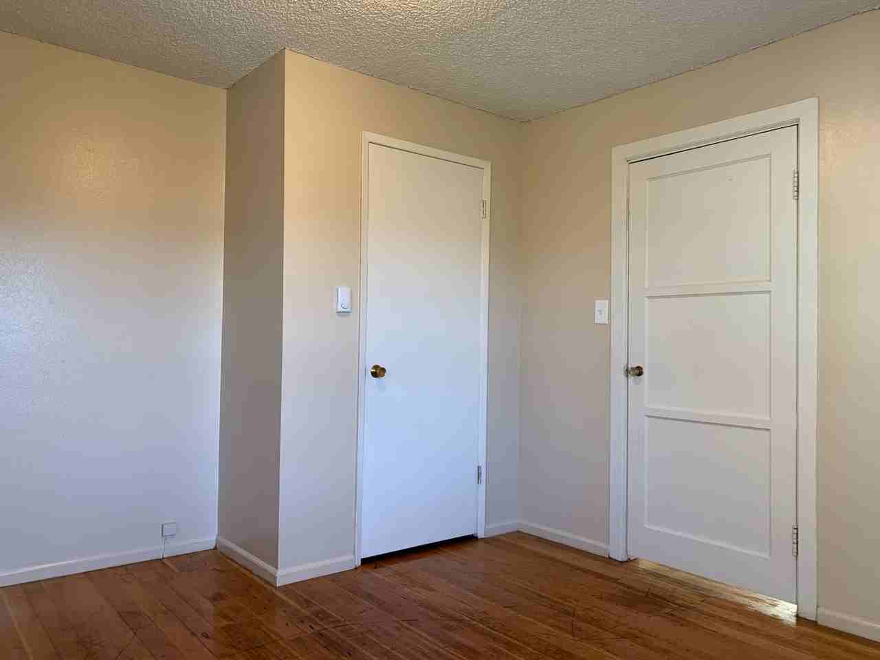 516 23rd Ave - Photo 4 of 17