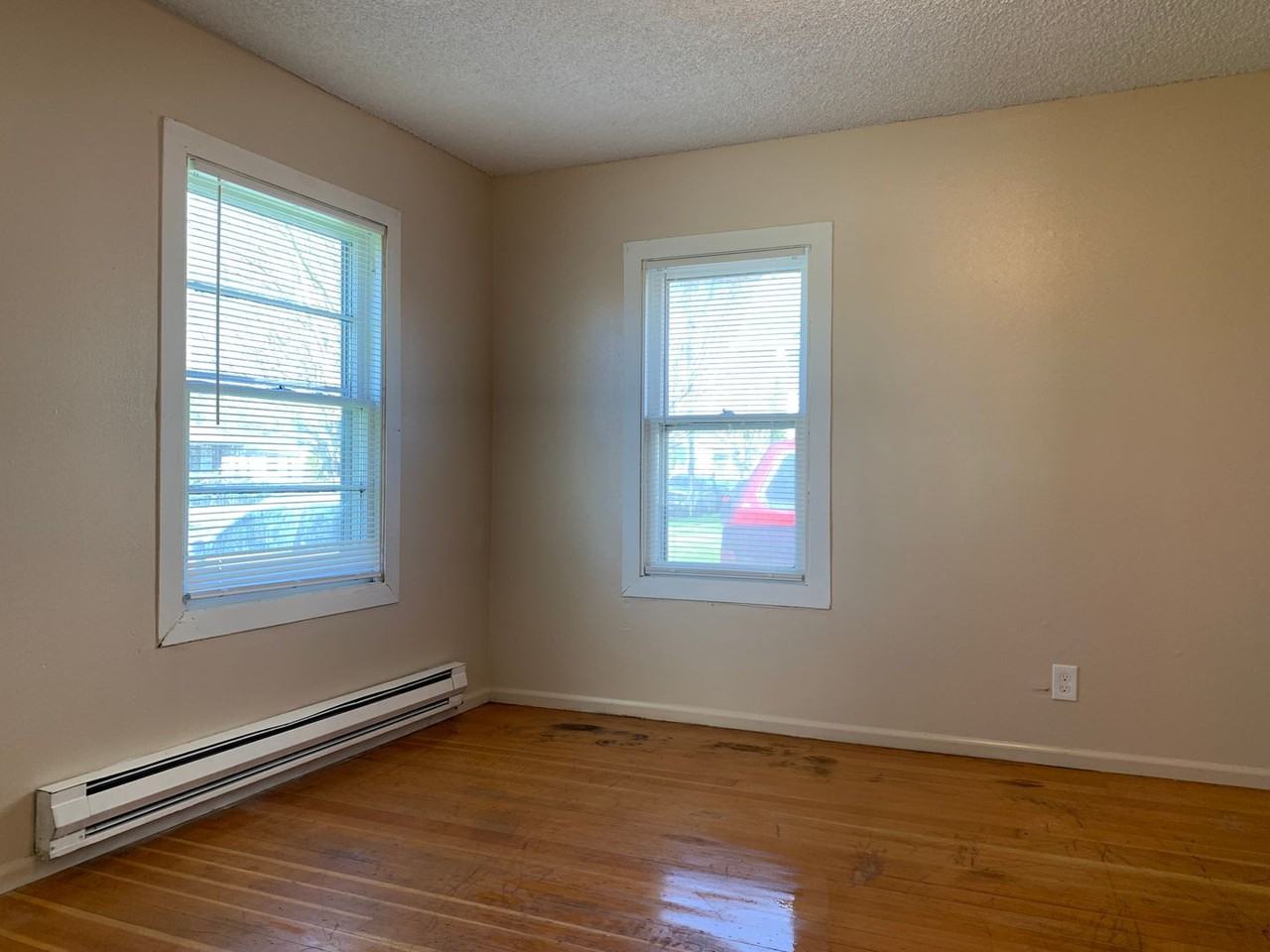 516 23rd Ave - Photo 5 of 17