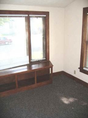 1508 Adams St - Photo 3 of 12