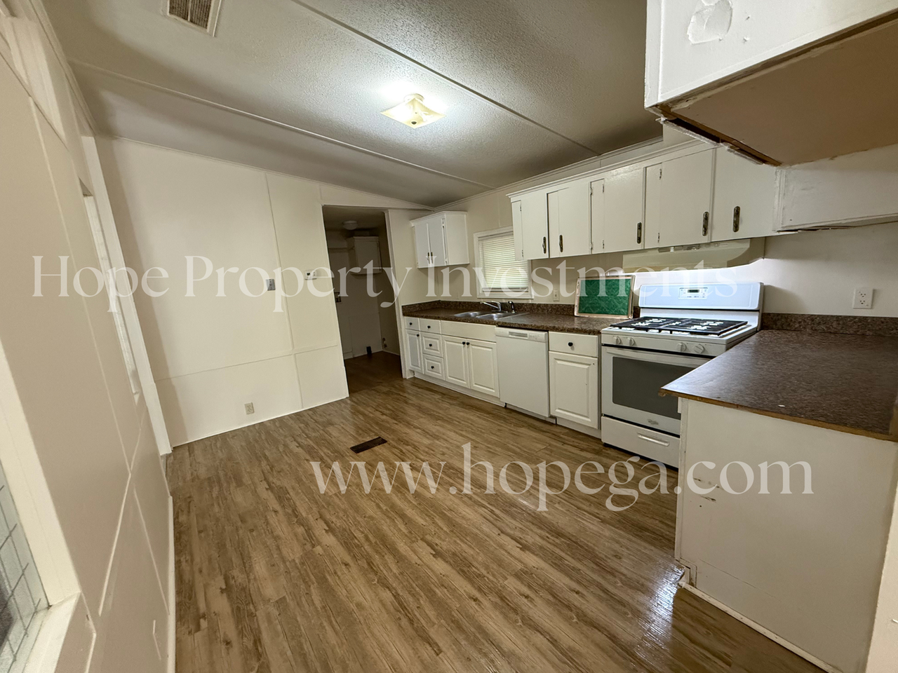 6 Crabapple Ct - Photo 4 of 13