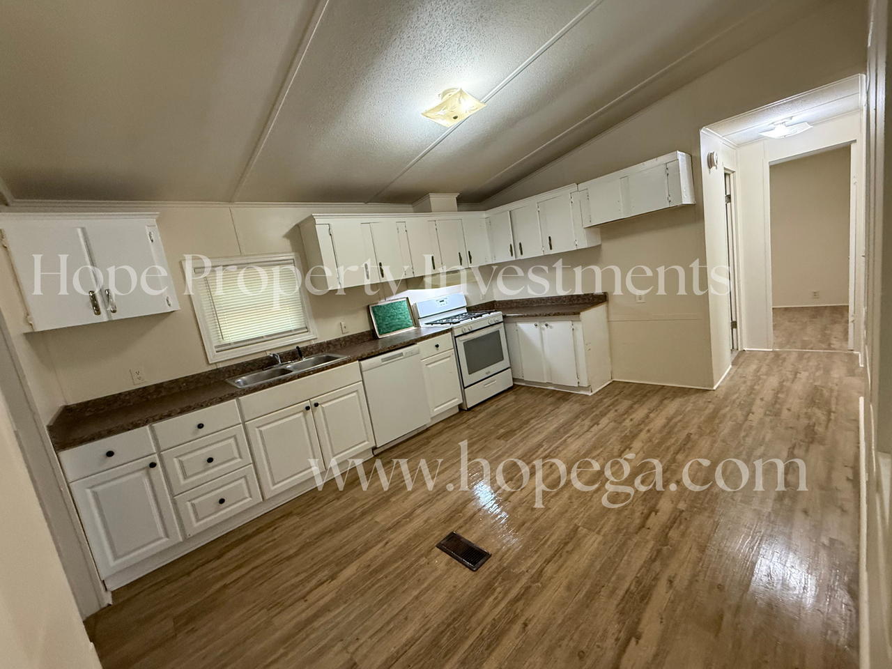6 Crabapple Ct - Photo 5 of 13