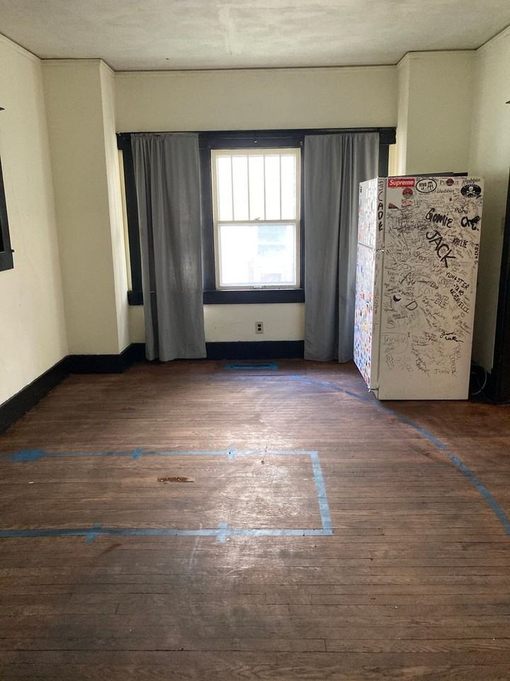 614 Evergreen St - Photo 3 of 25