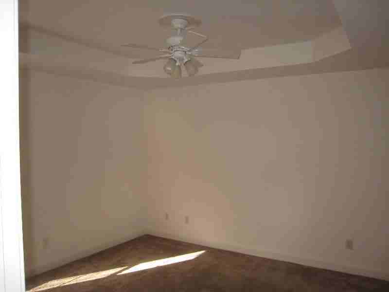 4203A Ashbrook Dr Nw - Photo 5 of 10