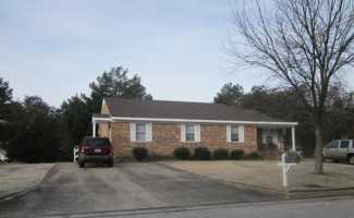 featured image of 3007A Buckingham Rd Nw