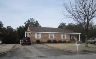 3007A Buckingham Rd Nw - Photo 1 of 1