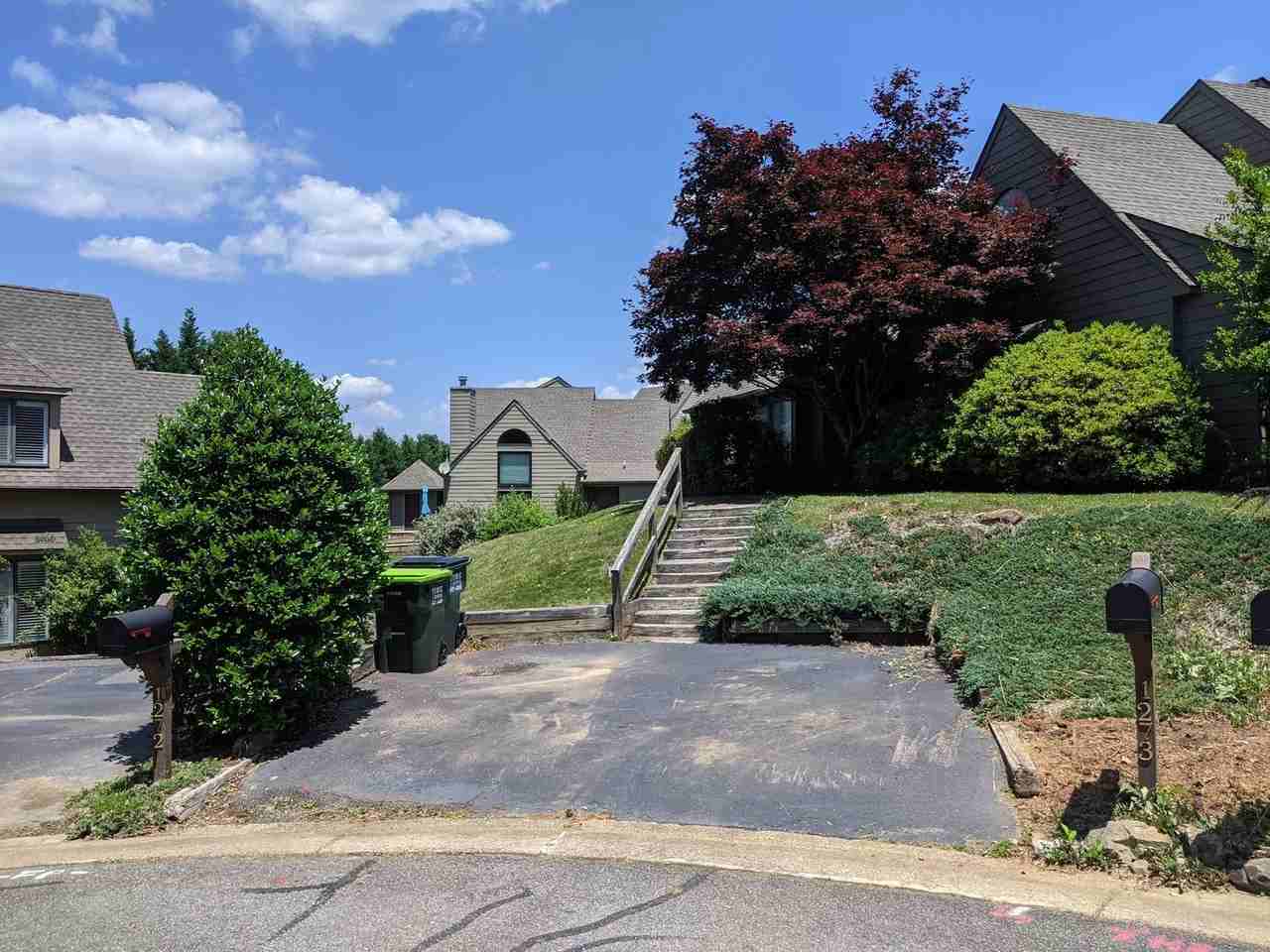 1273 Millpond Rd - Photo 4 of 12