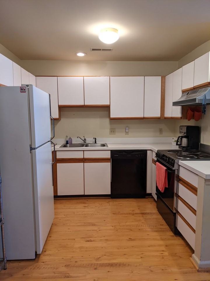 1273 Millpond Rd - Photo 7 of 12