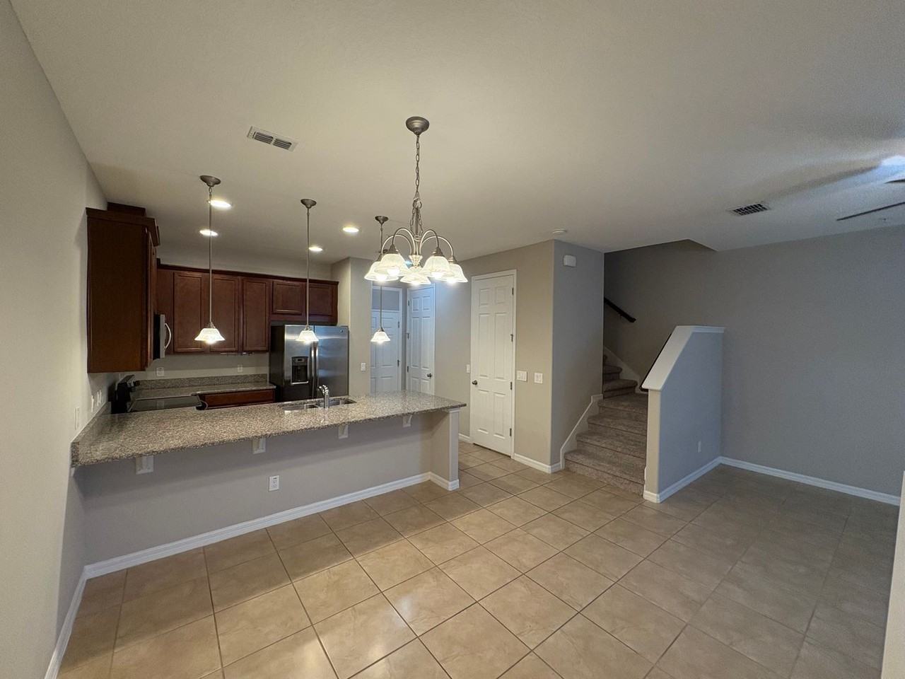 596 Jesup Springs Ln - Photo 7 of 20