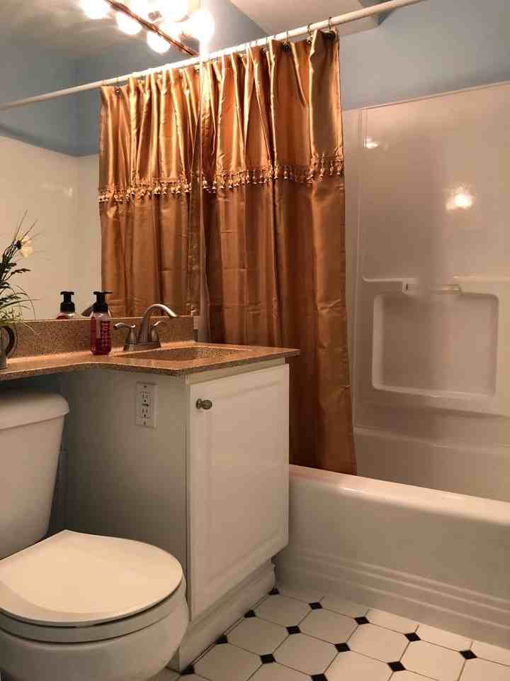 1400 Hubbell Pl #901 - Photo 6 of 16
