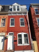 535 S Queen St - Photo 1 of 1
