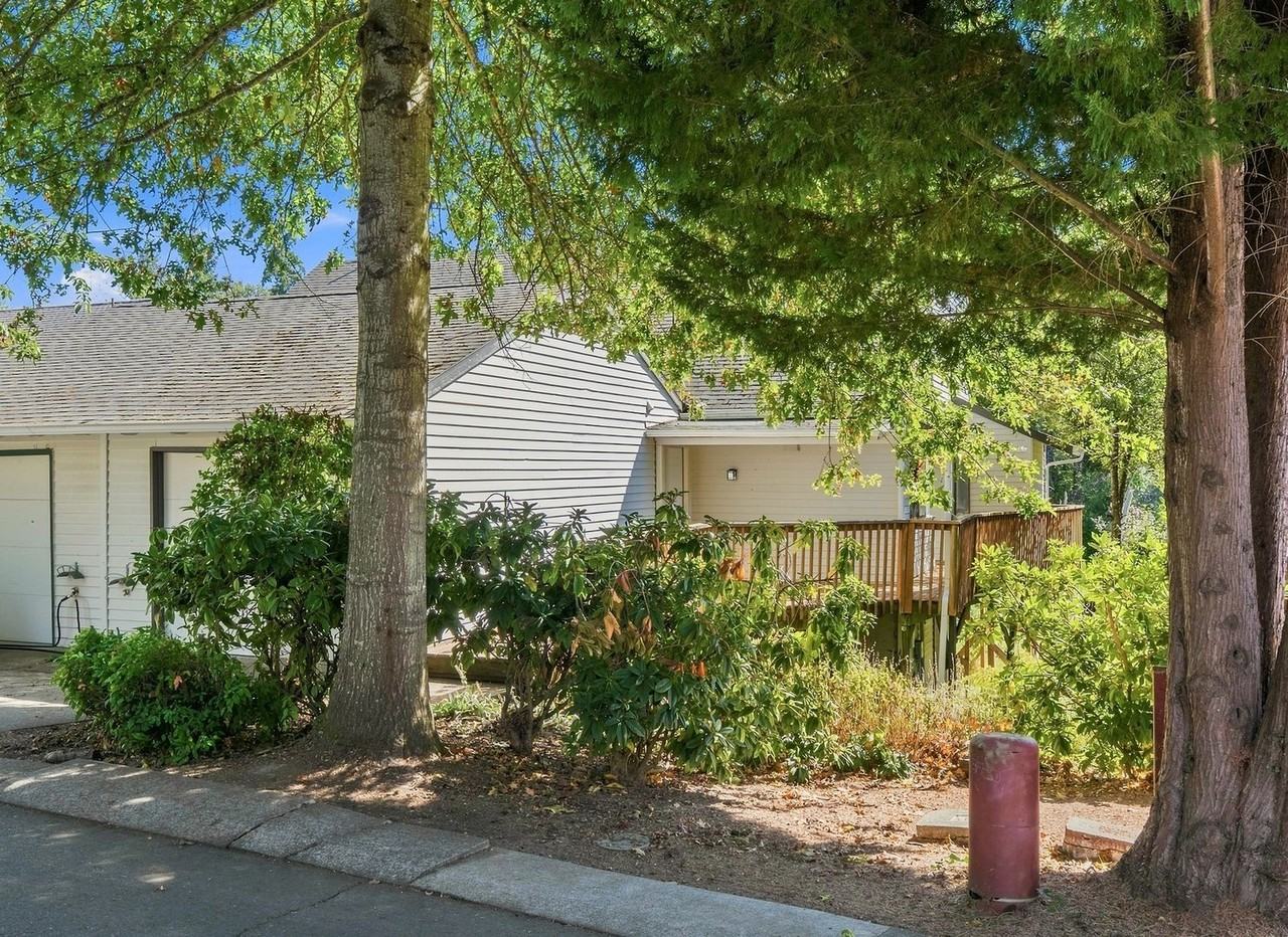 4965 Sw 152nd Ave - Photo 4 of 30